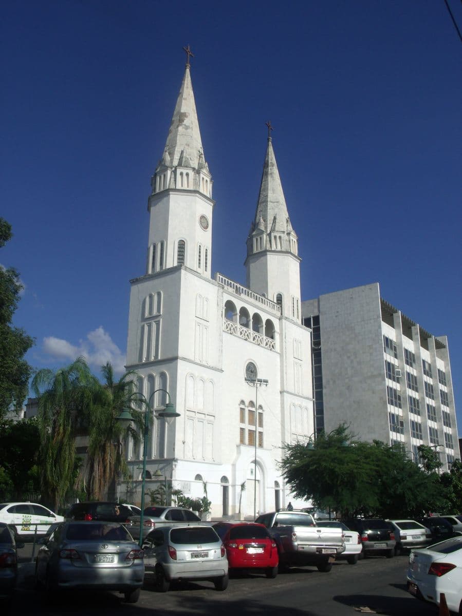 Igreja Matriz Nossa Senhora Do Amparo